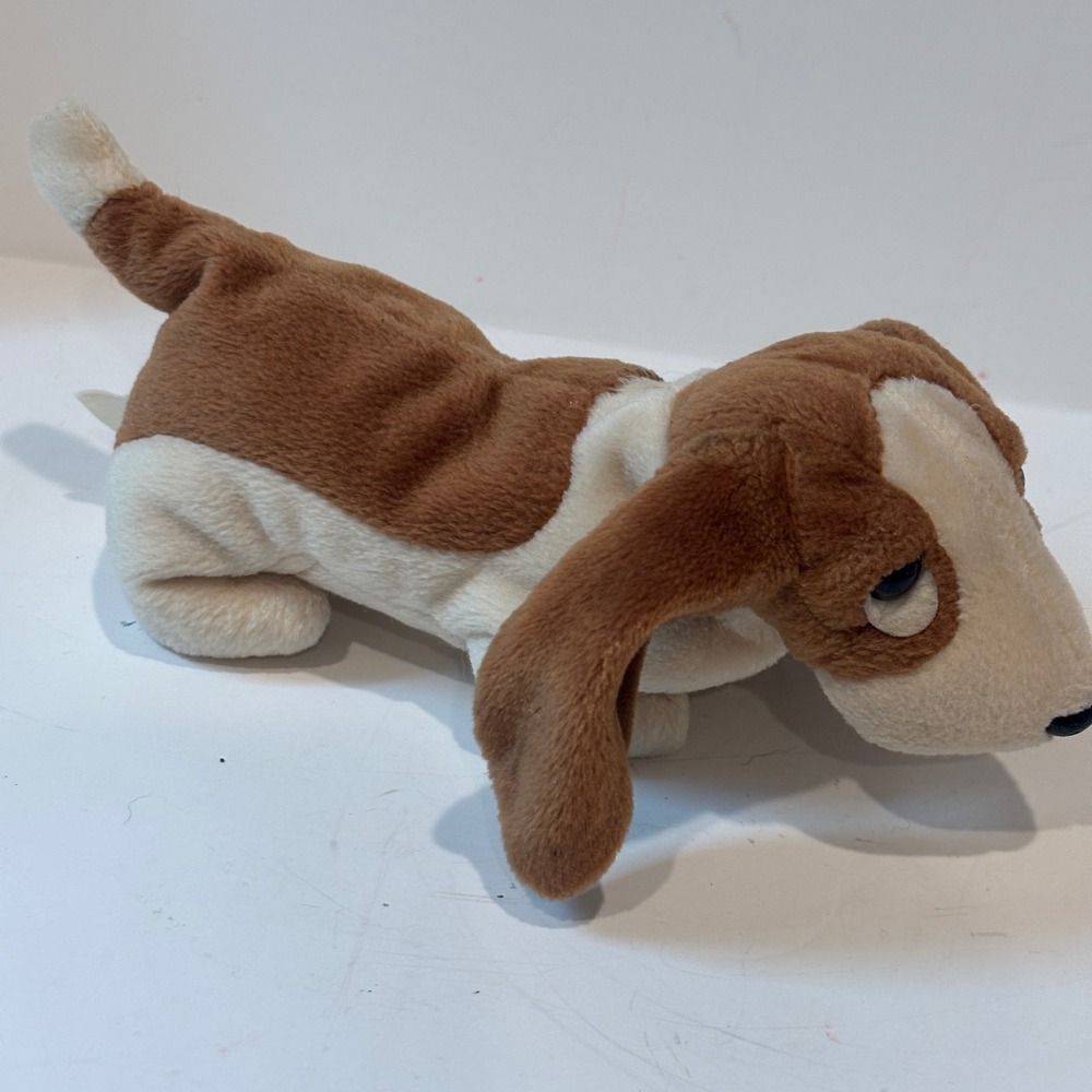 Ty Beanie Baby Tracker the Basset Hound Brown White Dog Plush Toy 1997 Vintage